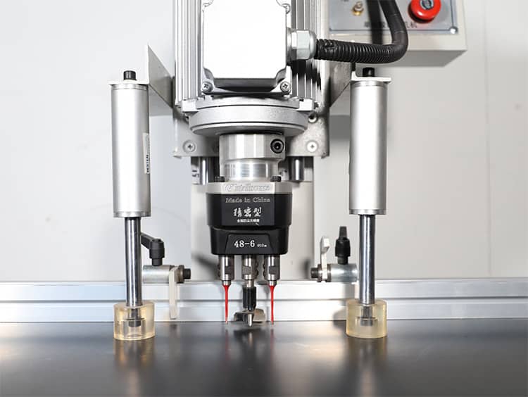 주방 힌지 드릴