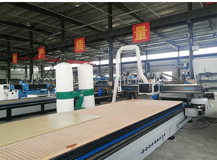 나무 절단 cnc 기계 가격