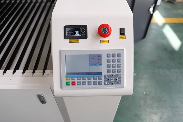 100W 레이저 조각사