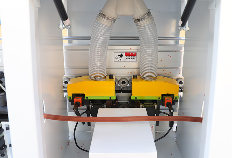 나무 가장자리 기계 