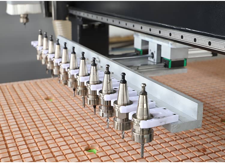 다음 유형 인라인 도구 매거진, 12 개의 자동 공구 교환기